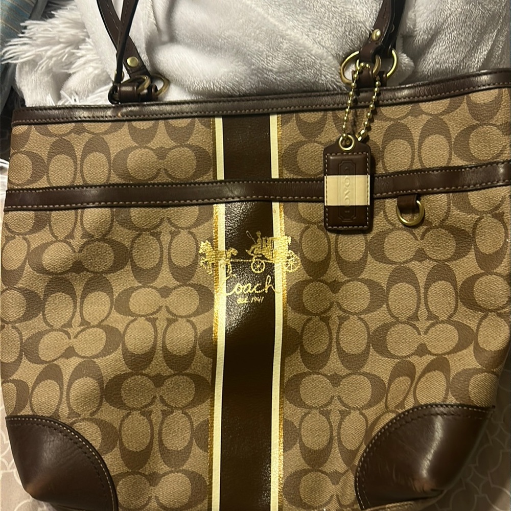 Beautiful coach purse that I hardly used